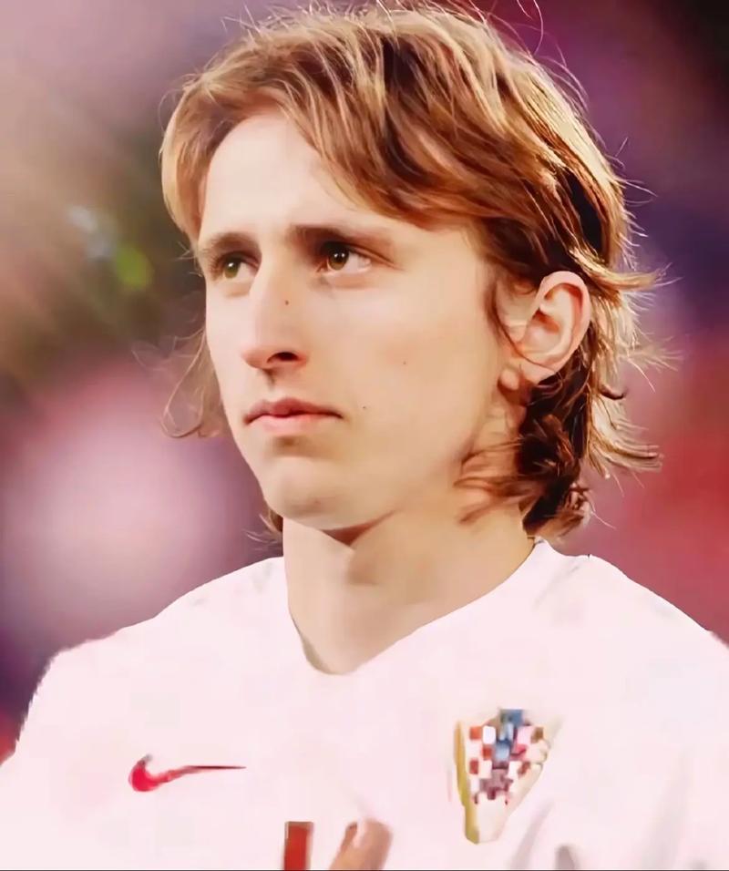 杜兰特为何被称为50年一遇？这5张照片揭示了他的非凡天赋