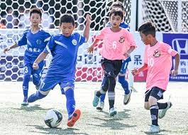 梅西：离开巴萨并非如我所愿，但我对巴萨的深情永恒不灭